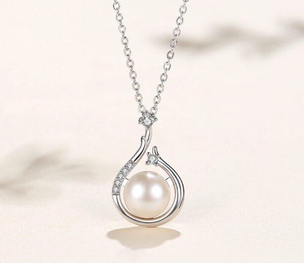 Aphrodite Necklace And Earrings Gift Set - Image 5