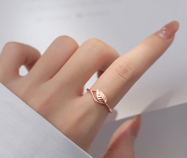 Flow Ring - Rose Gold