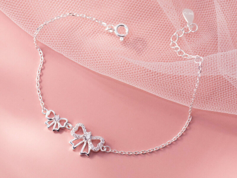 Rebecca-Bracelet-2