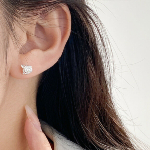 Rose-Earrings-2