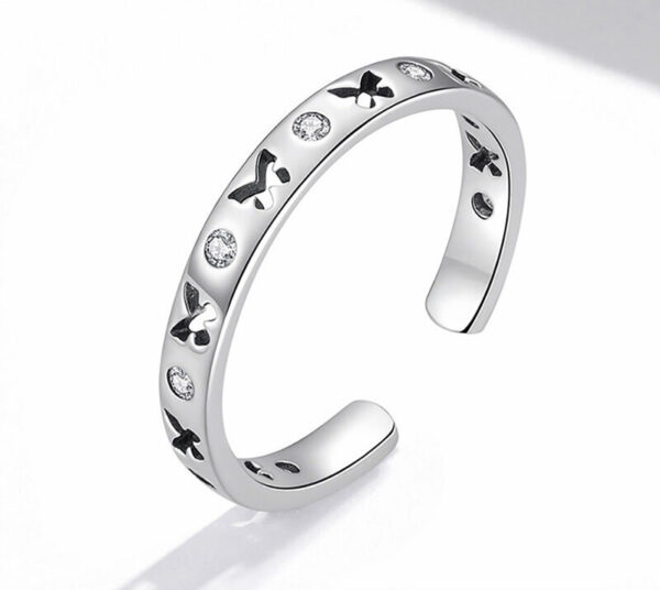 Vanessa Ring